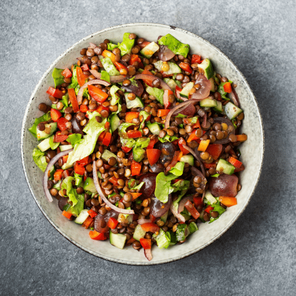 salade de lentille dans une assiette